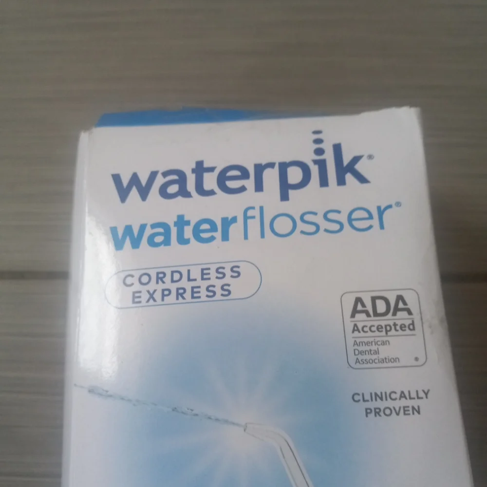 Waterpik Waterflosser Cordless Express ADA Accepted Cordless Convenience 2 Tips